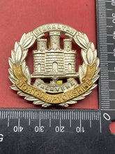 Load image into Gallery viewer, WW1 / WW2 British Army Northamptonshire Regiment Cap Badge.
