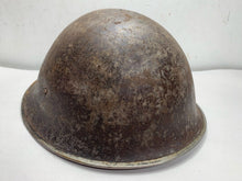 Charger l&#39;image dans la galerie, Original WW2 British / Canadian Army Mk3 Turtle Helmet
