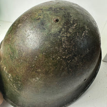 Charger l&#39;image dans la galerie, British / Canadian Army WW2 Mk3 Turtle Helmet 1944 Dated - Original WW2 Helmet
