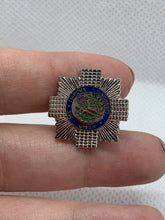 Charger l&#39;image dans la galerie, Scots Guards - NEW British Army Military Cap / Tie / Lapel Pin Badge (#6)

