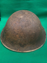 Charger l&#39;image dans la galerie, Original WW2 British Army / Canadian Army Mk3 Turtle Combat Helmet
