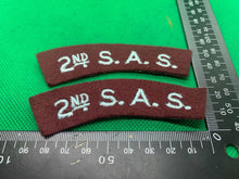 Load image into Gallery viewer, British Army 2nd SAS Shoulder Title Pair - WW2 Pattern - Ideal for Reenactment

