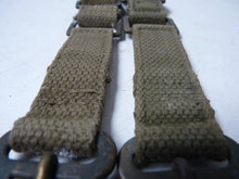 Charger l&#39;image dans la galerie, Original WW2 British Army 37 Pattern Webbing Brace Adaptor Pair - The Militaria Shop
