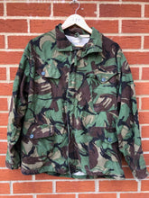 Load image into Gallery viewer, Original British Army DPM 1968 Pattern Combat Smock Size 50inch Chest

