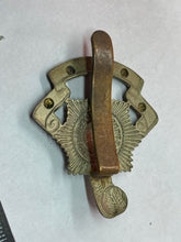 Load image into Gallery viewer, Original WW1 / WW2 British Army Royal Sussex Regiment Cap Badge
