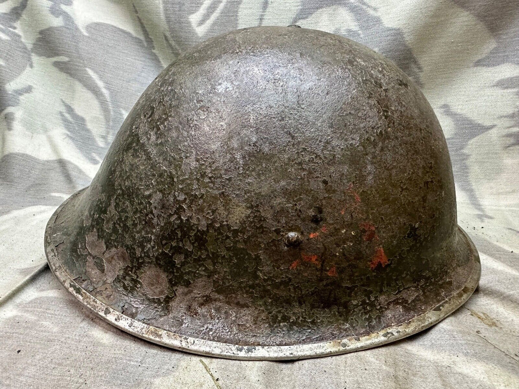 Originaler Mk3 High Rivet Turtle Helm & Futter der kanadischen/britischen Armee aus dem 2. Weltkrieg 