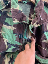 Load image into Gallery viewer, Genuine British Army Issue DPM Combat Smock - Size 160/96
