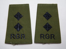 Load image into Gallery viewer, RGR Gurkha Rifles OD Rank Slides / Epaulette Pair Genuine British Army - NEW
