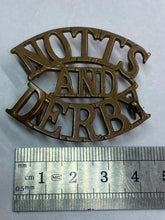 Load image into Gallery viewer, British Army - Notts and Derby Sherwood Foresters Regiment Shoulder Title
