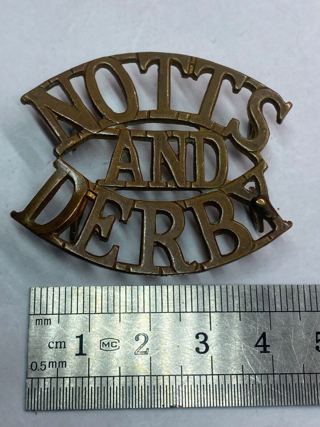 British Army - Notts and Derby Sherwood Foresters Regiment Shoulder Title