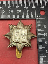 Load image into Gallery viewer, WW1 / WW2 British Army 13th London Regiment (Princess Louise&#39;s) Cap Badge.
