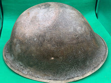 Lade das Bild in den Galerie-Viewer, Originaler Mk3 Turtle-Kampfhelm der britischen/kanadischen Armee aus dem 2. Weltkrieg 
