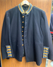 Load image into Gallery viewer, RARE British Army Victorian musicians dress tunic with gilt buttons - original.
