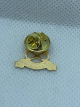 Charger l&#39;image dans la galerie, North Staffordshire - NEW British Army Military Cap / Tie / Lapel Pin Badge (#9)
