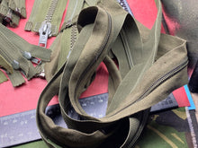 Load image into Gallery viewer, Dealer&#39;s Lot - 23 x British Army Long &amp; Short Green Zips. New &amp; unused.
