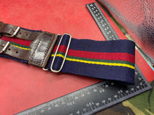 Charger l&#39;image dans la galerie, British Army - Royal Marines Stable Belt. Approx 32 Inch Waist.
