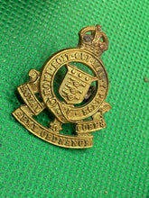 Load image into Gallery viewer, Original WW1 / WW2 British Army Royal Ordnance Corps Collar Badge
