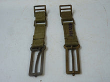 Charger l&#39;image dans la galerie, Genuine WW2 British Army 37 Pattern Webbing Brace Adaptors - Your choice of pair
