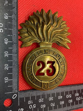 Load image into Gallery viewer, Victorian 23rd Regiment Royal Welsh Fusiliers Glengarry Badge Brass Original
