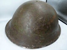 Lade das Bild in den Galerie-Viewer, Untouched WW2 British &amp; Canadian Army Mk3 Turtle Helmet - Screw &amp; X Pad Inside
