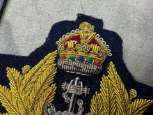 Load image into Gallery viewer, British Royal Navy Officers Cap Badge Bullion Embroidered Kings Crown
