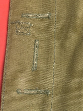 Load image into Gallery viewer, Original WW2 US Army M1928 Haversack Pack Tail - 1944 Dated
