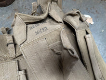 Charger l&#39;image dans la galerie, Original British Army WW2 Pattern 37 Pattern Khaki Army Bren Pouch
