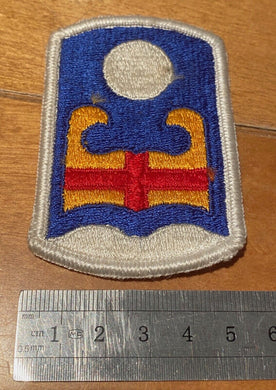 Current made US Army Divisional shoulder patch / badge. Post WW2 manufacture. - The Militaria Shop