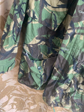 Load image into Gallery viewer, Genuine British Army Issue DPM Combat Smock - Size 160/104
