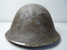 Load image into Gallery viewer, Mk3 Canadian / British Army Original WW2 Turtle Helmet High Rivet
