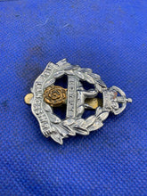 Load image into Gallery viewer, British Army Cap Badge - East Lancashire Regiment Kings Crown
