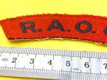 Load image into Gallery viewer, WW2 British Army ROYAL ARMY ORDNANCE CORPS. Shoulder Title.  Good condition.
