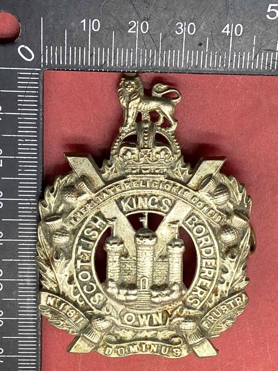 British Army WW1 / WW2 Kings Own Scottish Border's WM Cap Badge with Rear Lugs.