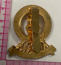 Load image into Gallery viewer, British Army Merebimur 15/19th Hussars Regiment Bi-Metal Cap Badge - The Militaria Shop
