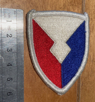 Current made US Army Divisional shoulder patch / badge. Post WW2 manufacture. - The Militaria Shop