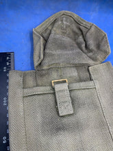 Charger l&#39;image dans la galerie, Original British Army 37 Pattern Bren Pouch - WW2 Pattern
