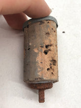 Load image into Gallery viewer, Original WW1 / WW2 British Army Water Bottle Cork Lid
