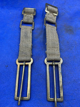 Charger l&#39;image dans la galerie, Original WW2 British Army 37 Pattern Brace Adaptors Pair - 1943 Dated
