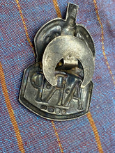Charger l&#39;image dans la galerie, Original APR Air Raid Precautions Solid Silver Hallmarked Lapel Badge
