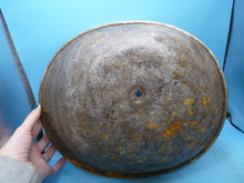 Lade das Bild in den Galerie-Viewer, Original WW2 Onwards British Army Mk4 Turtle Helmet - The Militaria Shop
