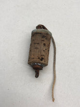 Load image into Gallery viewer, Original WW1 / WW2 British Army Water Bottle Cork Lid
