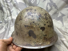 Charger l&#39;image dans la galerie, Original WW2 Canadian / British Army Mk3 High Rivet Turtle Helmet &amp; Liner
