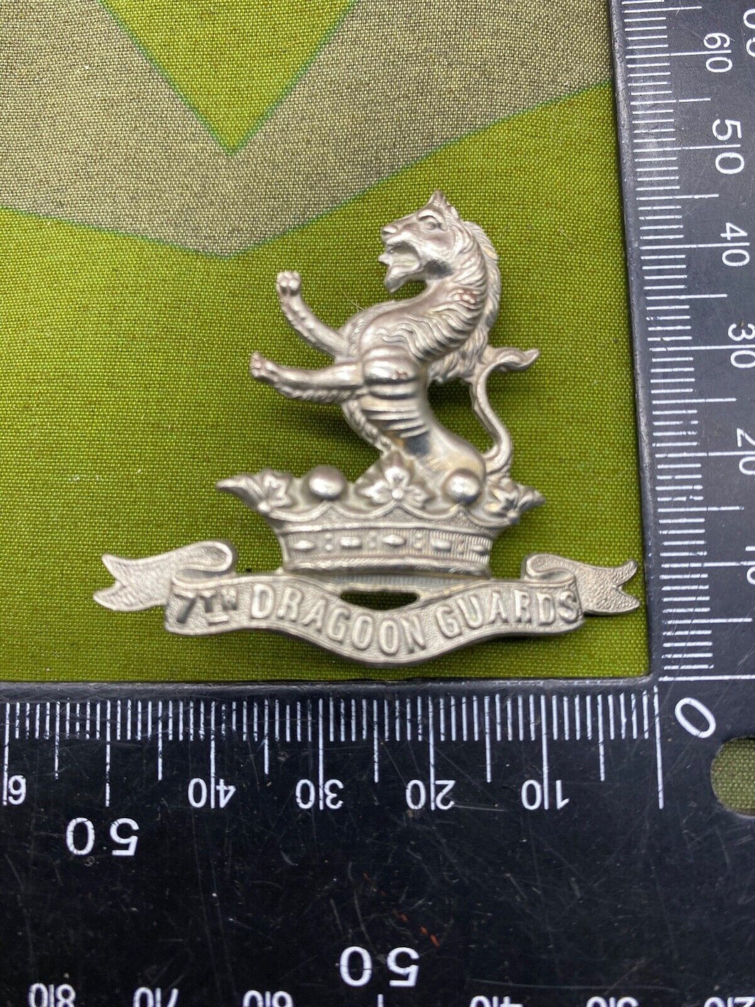 WW1 / WW2 7th Dragoon Guards Volunteer Battalion Cap Badge