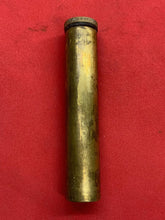 Charger l&#39;image dans la galerie, Original WW1 / WW2 British Army SMLE Lee Enfield Brass Oil Bottle
