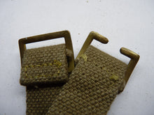 Charger l&#39;image dans la galerie, Original WW2 1943 Dated British Army 37 Pattern Water Bottle Carrier Harness
