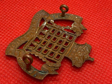 Load image into Gallery viewer, Original Victorian Crown Royal Gloucestershire Hussars Cap / Pouch Badge
