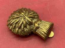 Load image into Gallery viewer, British Army Lothians and Border Horse Wheatsheaf Other Ranks&#39; Brass Cap Badge.
