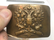 Load image into Gallery viewer, A nice original Imperial Russian ARTILLERY belt buckle. Dates from 1907-17 - B61
