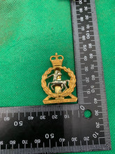 Load image into Gallery viewer, Royal Army Vetenary Corps British Army Genuine Cap Badge Queen&#39;s Crown
