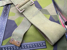 Charger l&#39;image dans la galerie, Original WW1 British Army 1908 Pattern Webbing Belt 36&quot; Waist
